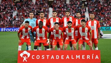 El once del Almería ante el Racing.
