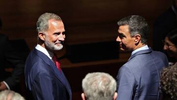 Spain's King Felipe VI (L) and Spanish Prime Minister Pedro Sanchez attend the official inauguration of Spanish painter "Year of Picasso" events, marking the 50th anniversary of the painter's death, at the Reina Sofia museum in Madrid, on September 12, 2022. - From the Prado to the Centre Pompidou, via the Met in New York, 42 exhibitions will be organized around the world for the 50th anniversary of Picasso's death, "unprecedented mobilization" for "the most famous artist of modern art ", according to Madrid and Paris. (Photo by Thomas COEX / AFP) (Photo by THOMAS COEX/AFP via Getty Images)