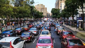 Hoy No Circula CDMX y EDOMEX: ¿qué autos descansan este lunes 16 de octubre del 2023?