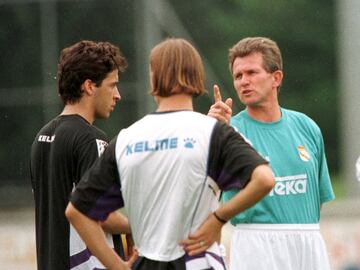 En la temporada 1997/98 se asentó como jugador del primer equipo con Heynckes en el banquillo. Ese año consiguió su primera Champions League. La séptima del club blanco que llevaba 32 años sin ganarla.