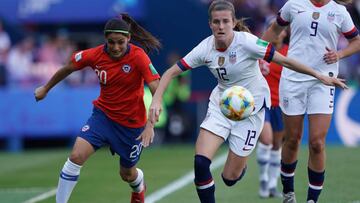 Tierna Davidson en el partido ante Chile.