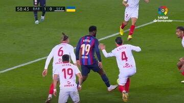 Y el Camp Nou se tuvo que frotar los ojos: Kessié siendo Laudrup en el golazo del 1-0 