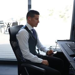 James Rodríguez tras el retiro: Café, finca raíz y más fútbol