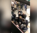 Los cánticos de los Boixos Nois en el metro de Lyon
