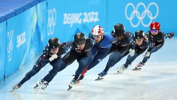 BEIJING, CHINA - FEBRUARY 01: (L-R) Ryan Pivirotto of Team United States, Andrew Heo of Team United States, Farrell Treacy of Team Great Britain, Maame Biney of Team United States, Julie Letai of Team United States and Eunice Lee of Team United States ska