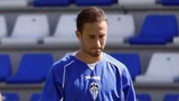 <b>AUSENCIA. </b>Álvaro García no jugará ante el Xerez por lesión.