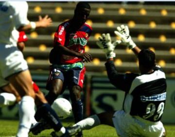 Otro de los grandes futbolistas ecuatorianos que llegó para jugar con Irapuato y después pasó a Santos