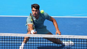 Carlos Alcaraz, contra Hamad Medjedovic en Cincinnati.