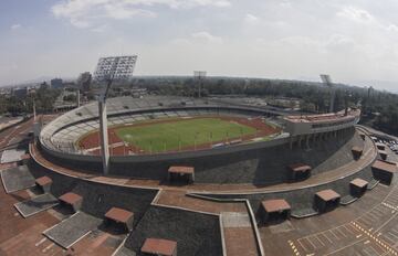 Santiago Baños, Presidente Deportivo de América, señaló que en el hipotético caso de salir del Azteca por algunos juegos, se buscaría una cancha cerca. El Estadio Olímpico de Ciudad Universitaria sería la opción más cercana, pues se encuentra a sólo ocho kilómetros del inmueble actual. Pumas tiene sus juegos como local en dicho estadio actualmente en Liga MX.