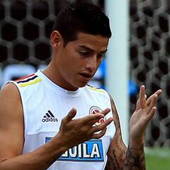 James ya está en Paraguay para ser evaluado de su lesión