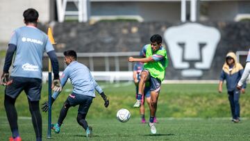 Fotografía del equipo Sub 16 de Pumas UNAM