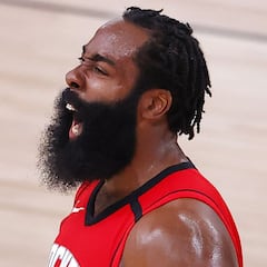 James Harden tensa la cuerda