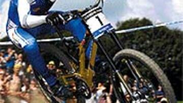 <b>EL MEJOR.</b> El francés Nicolas Vouilloz ganó ayer el descenso.