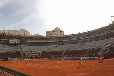 Nadal ya luce n¨²mero uno en la Plaza de Toros de Valencia