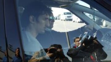 Alarma: Savic se retiró con molestias; Saúl de central