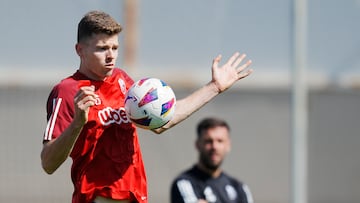 10/05/24 GRANADA ENTRENAMIENTO
GUMBAU