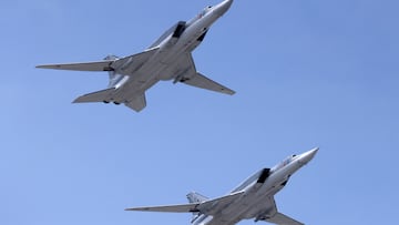 FILE PHOTO: Russian Tu-22M3 bombers fly in formation during a rehearsal for a flypast, part of a military parade marking the anniversary of the victory over Nazi Germany in World War Two, in central Moscow, Russia May 7, 2022. REUTERS/Maxim Shemetov/File Photo