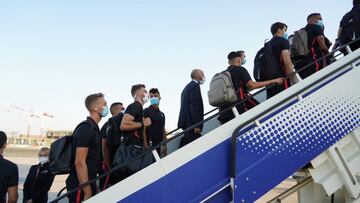 La expedición del Sevilla, embarcando en San Pablo.