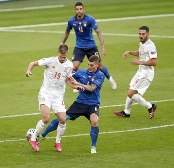 Dani Olmo y Marco Verratti.