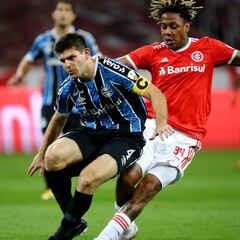 Los dos titulares que Gremio perderá ante la UC por Covid