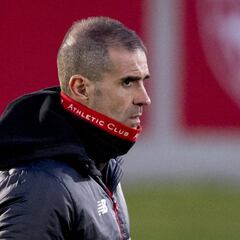 Garitano, sobre Messi: "Si ha viajado, entonces va a jugar"