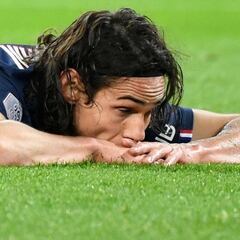 Cavani: una operación con sus ventajas y sus riesgos