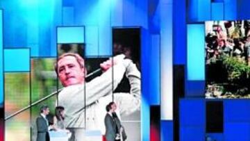 <b>CARRERA EJEMPLAR. </b>Antes del premio a Seve se proyectó un emotivo vídeo sobre su carrera.