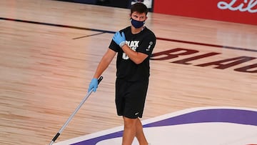 All the attention and eyes are on the players before and after the games, but NBA waterboys are essential for all teams.