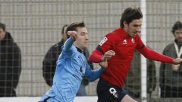 Un momento del choque.