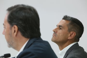 Juanito en rueda de prensa