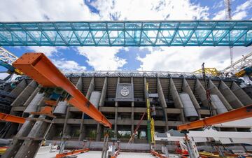 Obras del Santiago Bernabéu: la cubierta empieza a coger forma