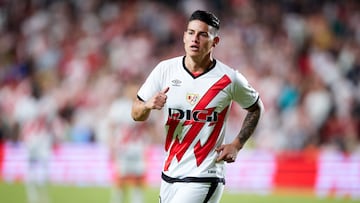 James Rodríguez durante un partido de LaLiga EA Sports con el Rayo Vallecano.