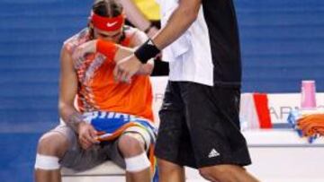 <b>Y EL GANADOR ES... </b>Tsonga impone ante Nadal, un niño perdido.