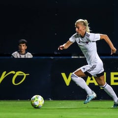 Sofía Jakobsson arroja luz sobre el irregular arranque del Tacon
