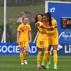 Salma se exhibe en al regreso de Alexia