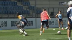 Mbappé stuns Real Madrid with astonishing dribbling, sending Mendy to the floor in spectacular return