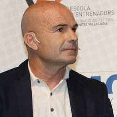 Paco López sobre jugar en Miami "No queremos que se pierda la pasión del futbol"