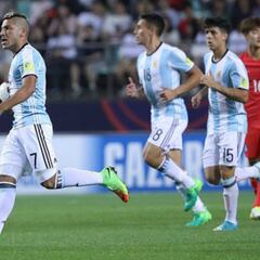 Argentina se complica aún más, cae 2-1 con Corea del Sur