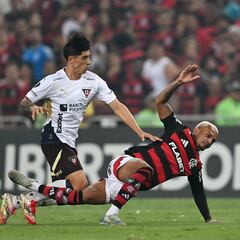 Un chileno se complica en la Libertadores