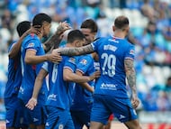 Gabriel Fernandez celebrates his goal 1-0 of Cruz Azul during the 15th round match between Cruz Azul and Tijuana as part of the Liga BBVA MX Varonil, Torneo Clausura 2026 at Cuauhtemoc Stadium, on April 18, 2026 in Puebla, Mexico.