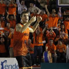 Javi Vega sustituye a Dani Díez en la concentración de Benahavís