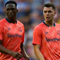 Comunicación entre Yerry Mina y Keane preocupa en Inglaterra