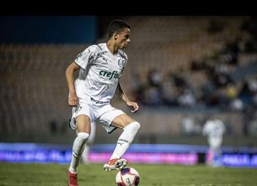 Giovani tras ganar la Copinha: "Estoy preparado para el f¨²tbol profesional"