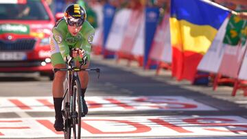 Primoz Roglic, durante la etapa de Pau.