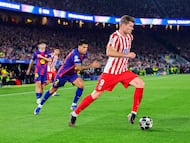 08/04/2026 UEFA CAMPIONS LEAGUE.
PARTIDO DE IDA DE LOS CUARTOS DE FINAL ENTRE EL FC BARCELONA Y EL ATLETICO DE MADRID EN EL SPOTIFY CAMP NOU.
JOAO CANCELO (2) FC BARCELONA
SORLOTH (9) ATLETICO DE MADRID