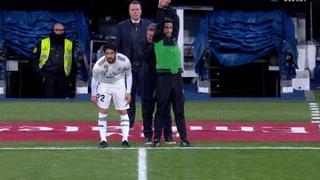 Así fue el momento del cambio de Isco en el minuto 71