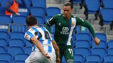 Raul de Tomas of Espanyol and Robin Le Normand of Real Sociedad in action during the spanish league, LaLiga, football match played between Real Sociedad and RCD Espanyol at Anoeta Stadium on July 02, 2020 in San Sebastian, Guipuzcoa, Spain.
02/07/202
