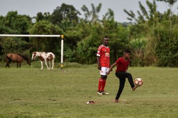 The field where Colombian player Yerry Mina used to play in Guachené.