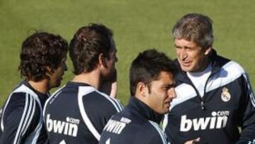 Kaká, Higuaín y Dudek, únicos internacionales ausentes en el entrenamiento del Madrid