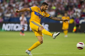 André-Pierre Gignac lleva a sus hombros el peso del ataque de Tigres